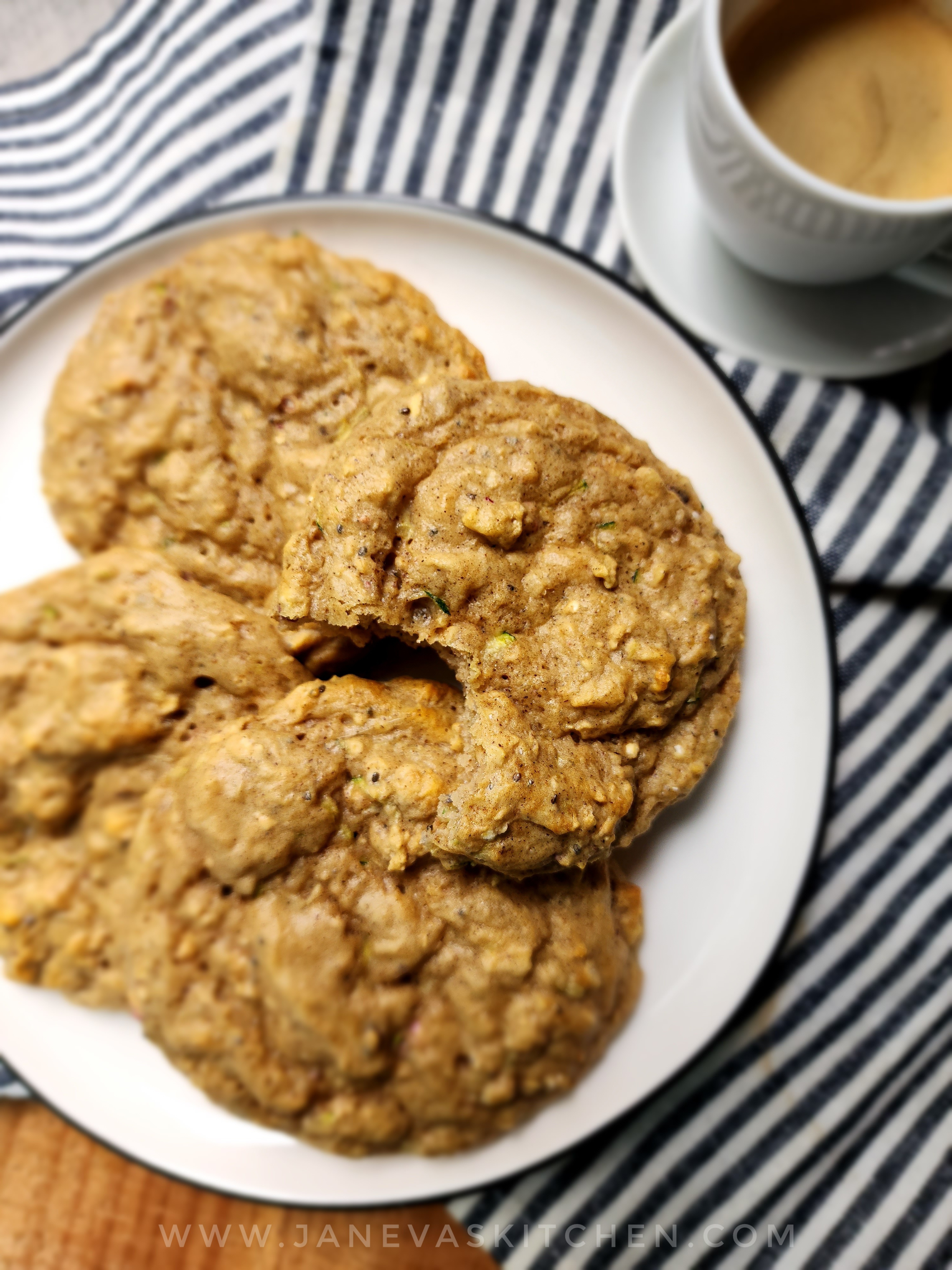 Cranberry Oatmeal Cookie Cakes