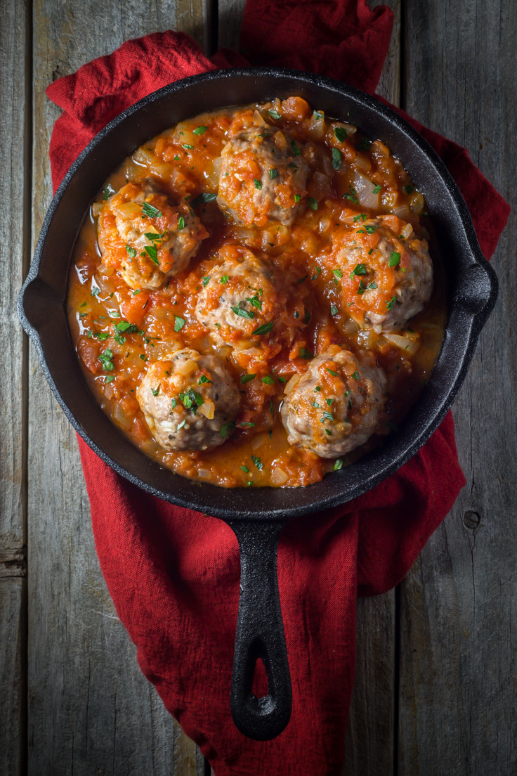 Oven Baked Italian Meatballs with Marinara Sauce