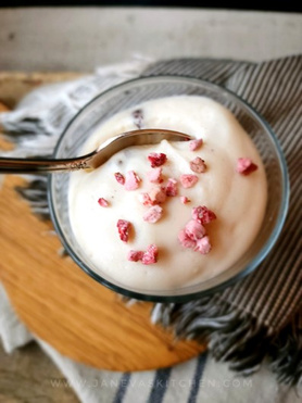 Strawberry Chocolate Chip Cheesecake Mousse